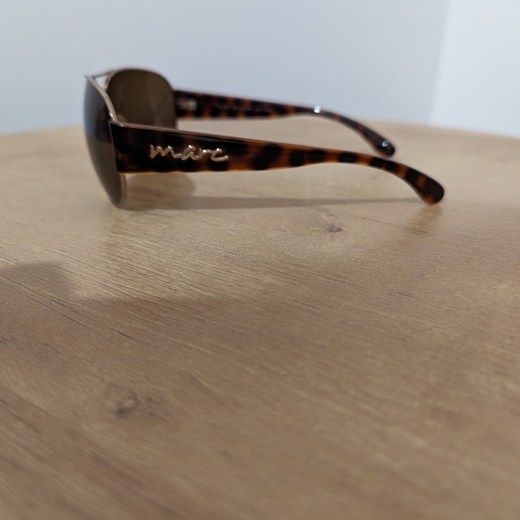 Marc by Marc Jacobs Aviator Polarized Sunglasses - Picture 8 of 8